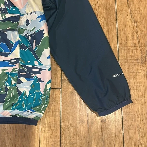 The North Face Kid 7/8 Fanorak Jacket Jaiden Green Valley Block Print Fanny Pac - Picture 6 of 8